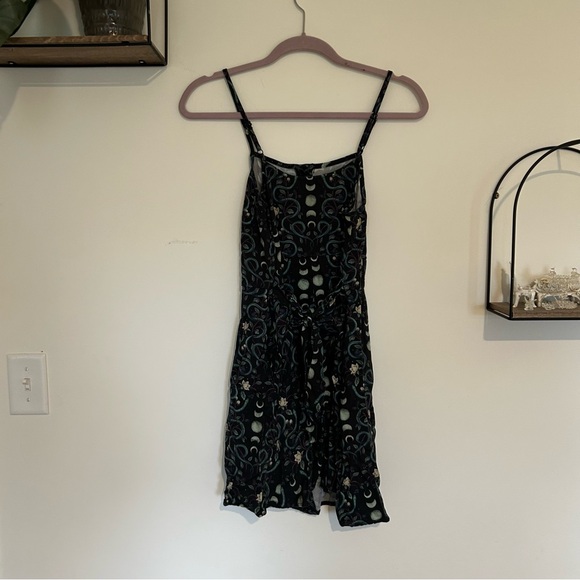 Disturbia Pythia Button Up Mini Apron Dress Size 4 - Picture 2 of 6